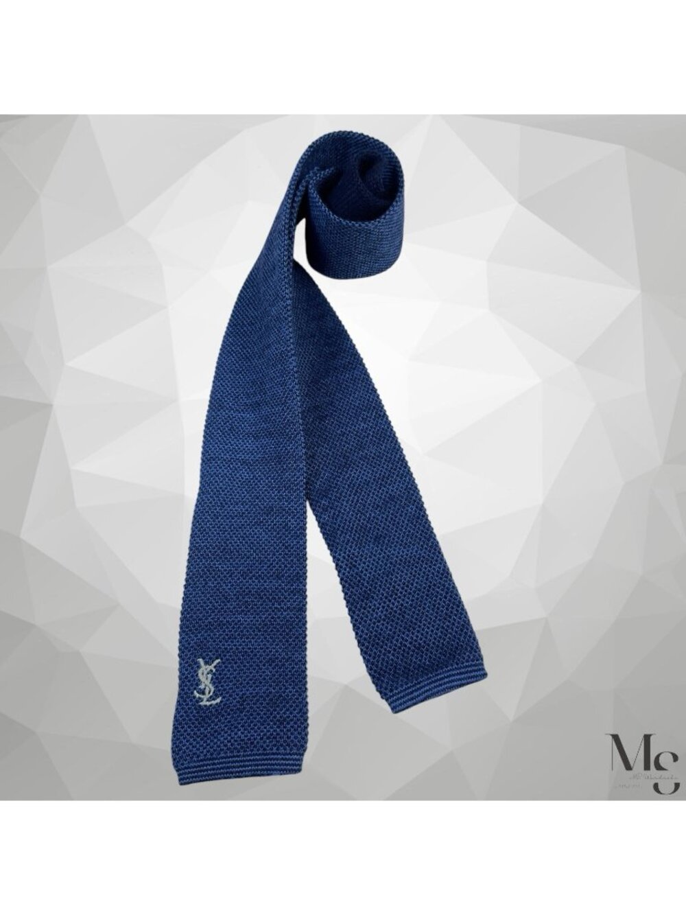 YVES SAINT LAURENT Blue Solid Luxury Wool Knit Tie Made In Italy 48"-2" EUC